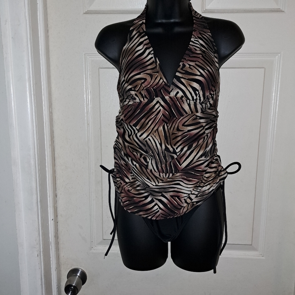 Tropical escape one piece swimsuit size 8 A-55
